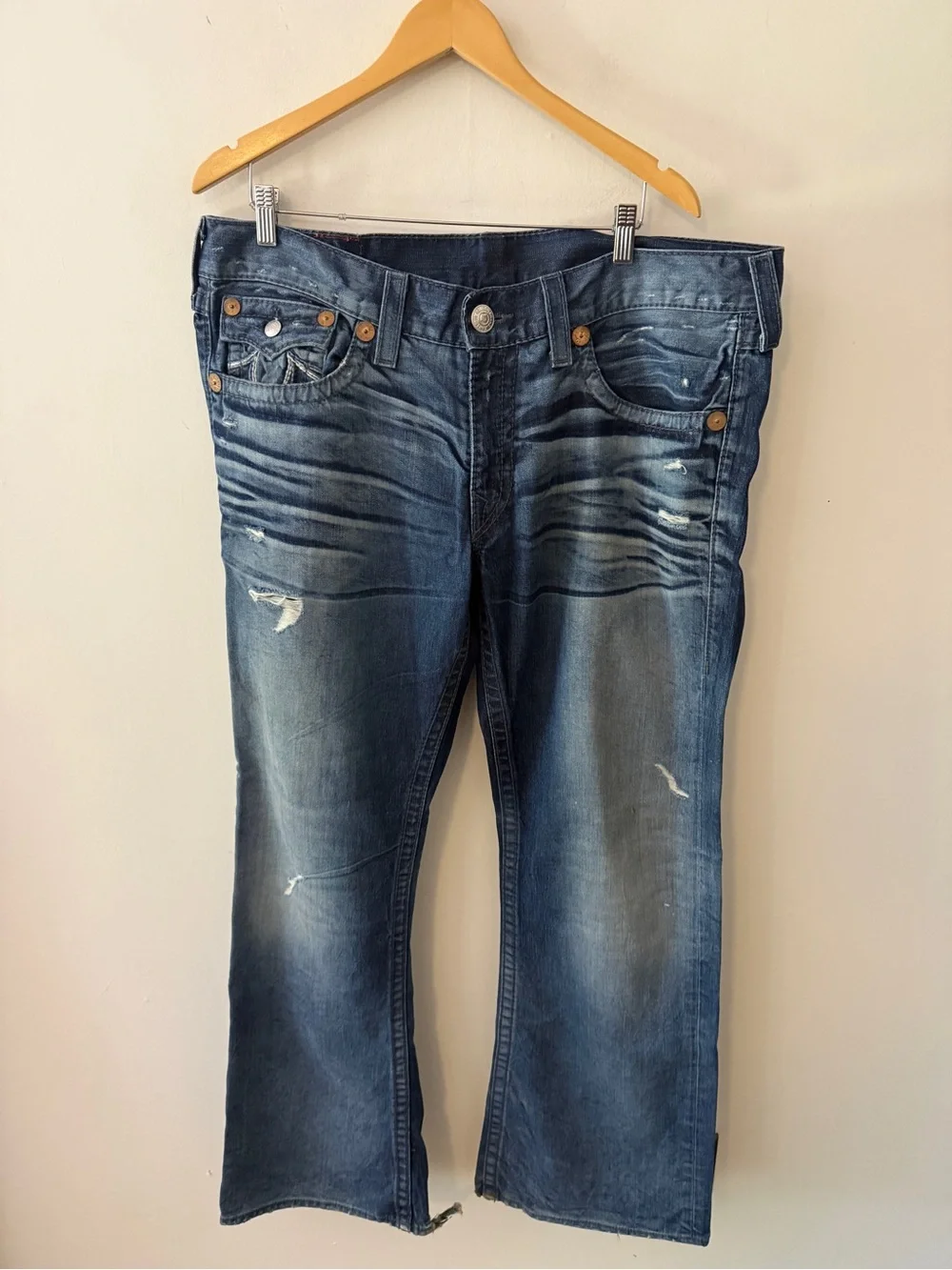 Y2K vintage True Religion Men’s Dark Blue Distressed Jeans Rainbow Billy
